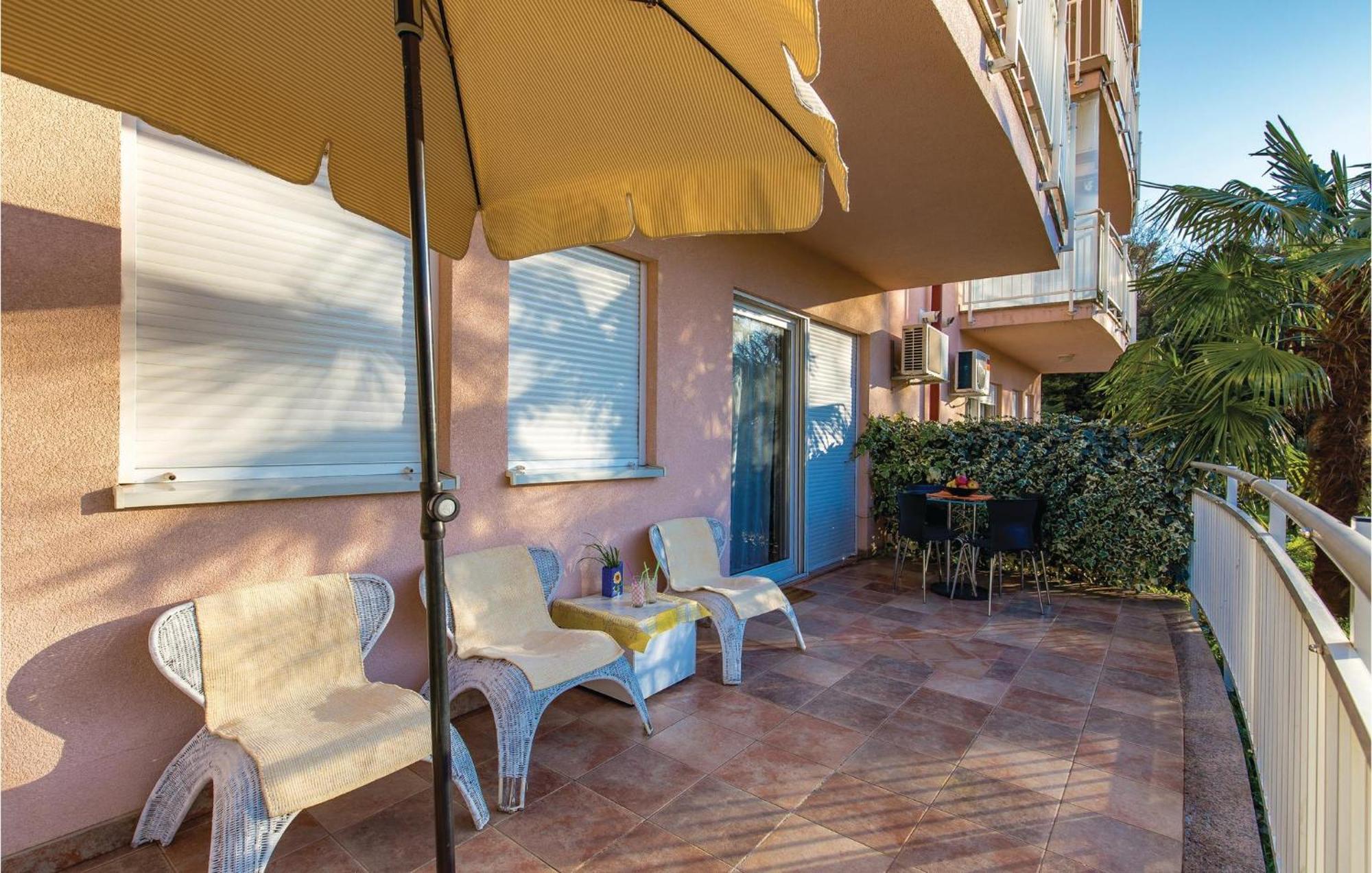 1 Bedroom Amazing Apartment In Rijeka Exterior photo
