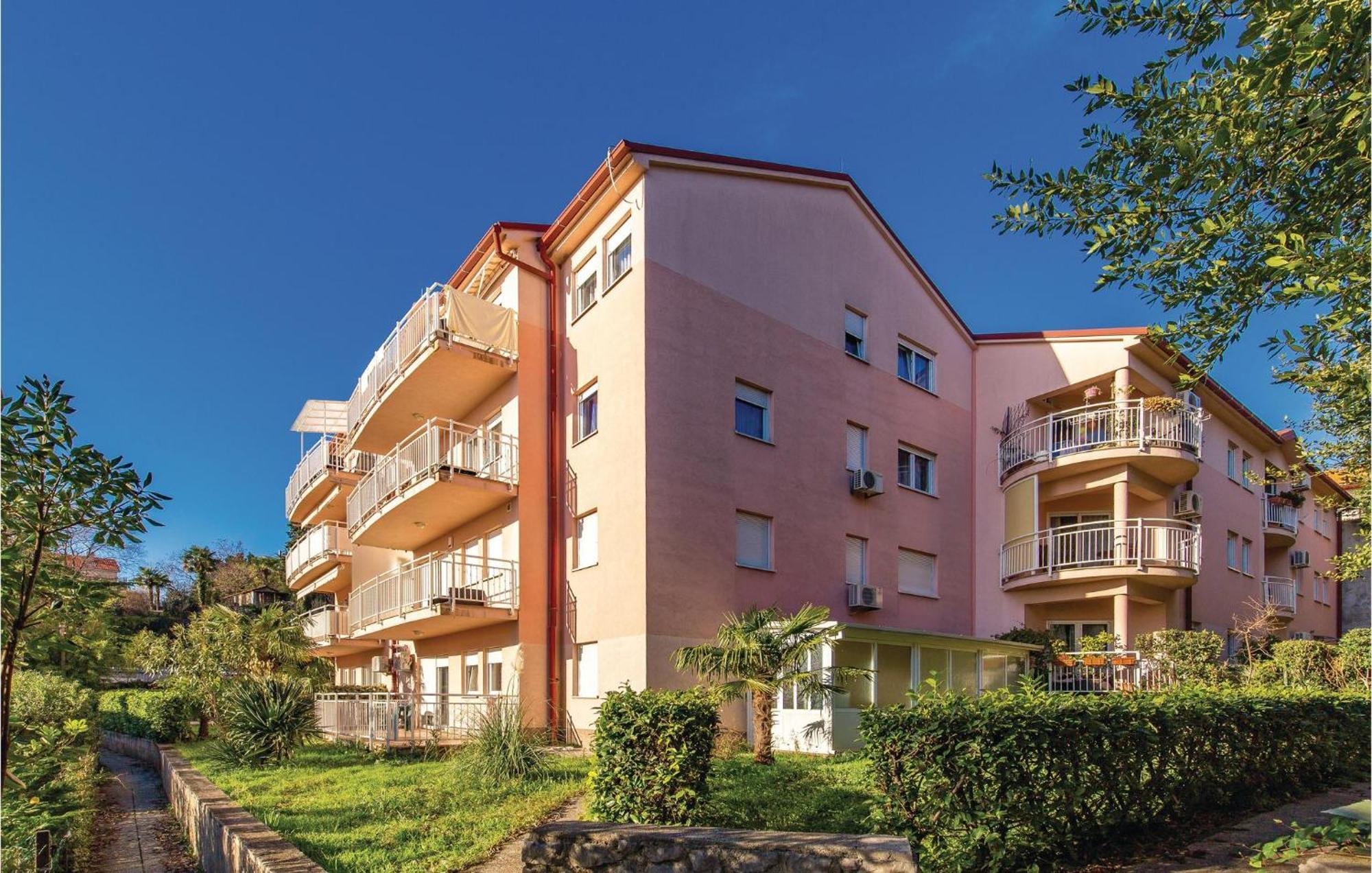 1 Bedroom Amazing Apartment In Rijeka Exterior photo